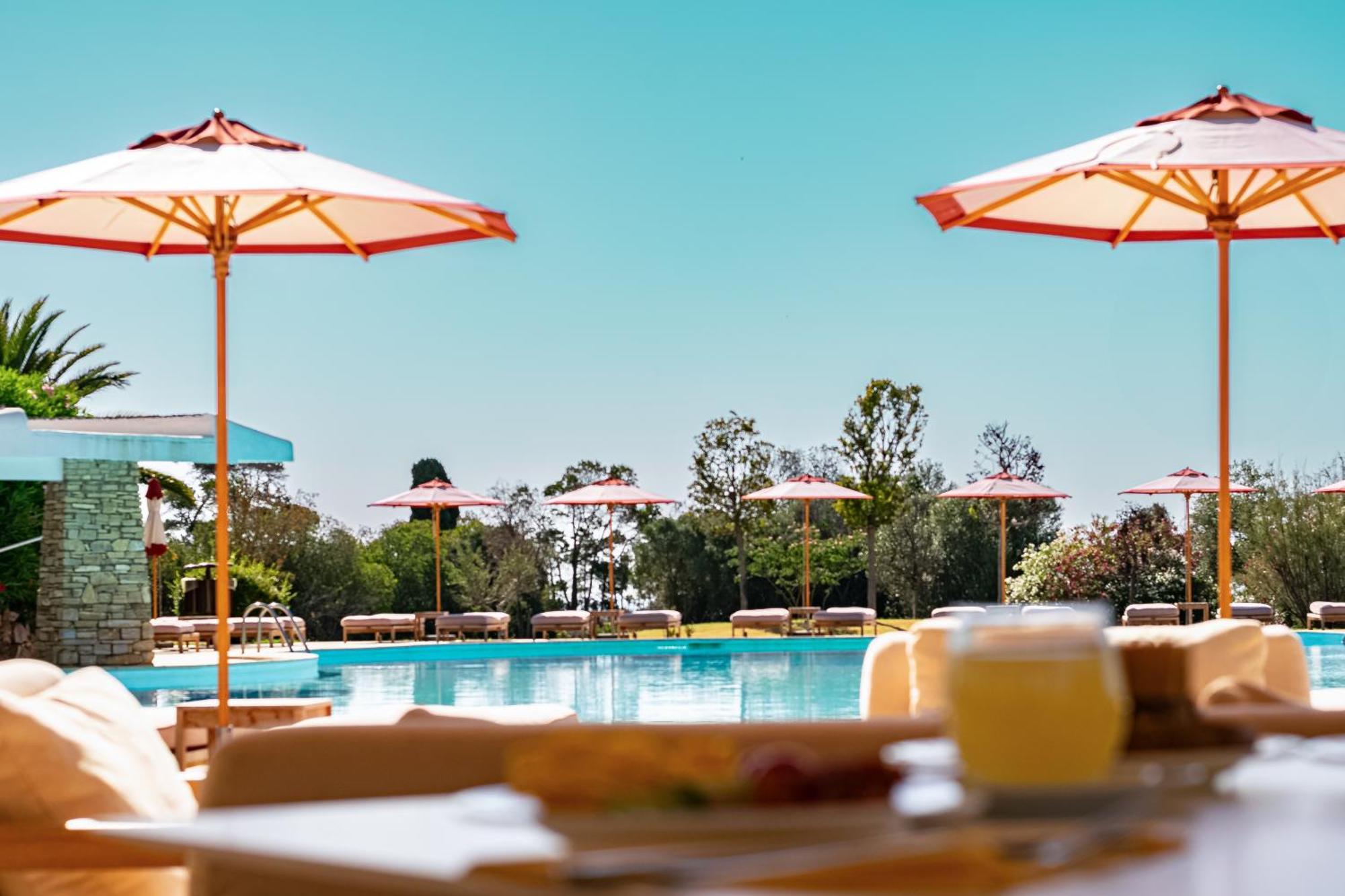 Is Molas Resort Pula Exterior photo